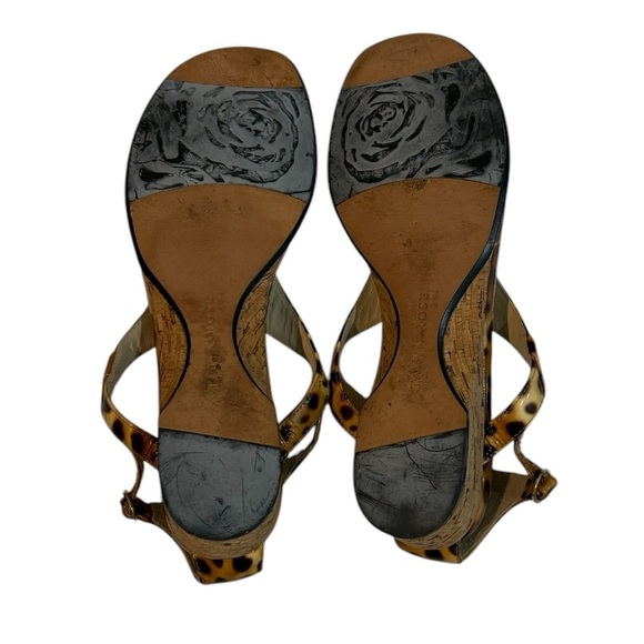 Taryn Rose Kat Patent Low-Wedge Thong Sandals Size 8.5 - Picture 2 of 8